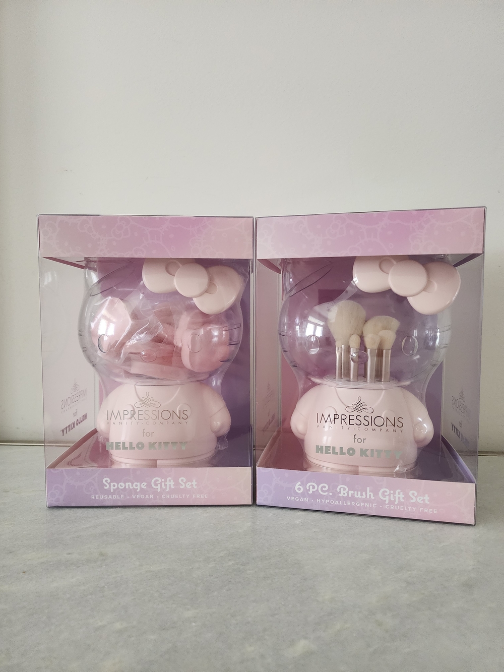 Hello Kitty Pink Makeup Sponge & Brush Gift Set